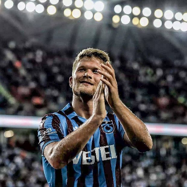 Hamsik hayaline Trabzonspor’la yakın