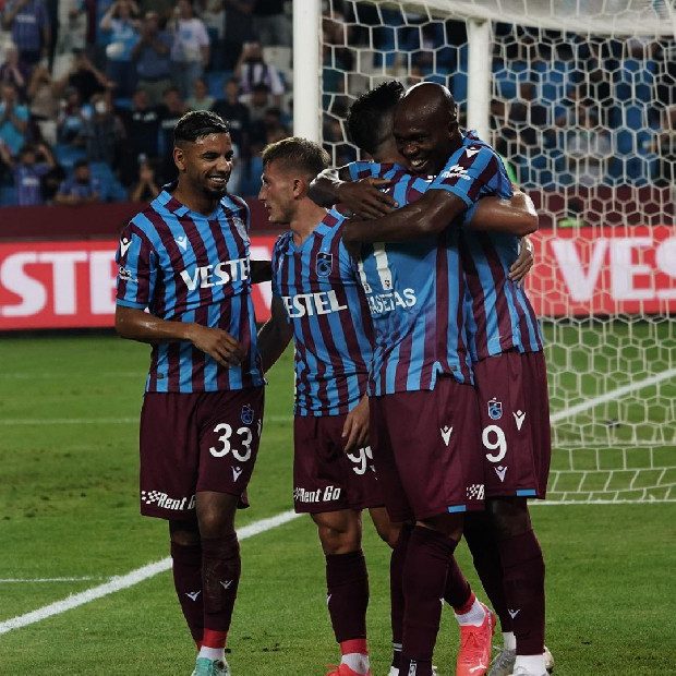 Hamsik hayaline Trabzonspor’la yakın
