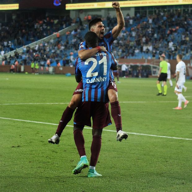 Hamsik hayaline Trabzonspor’la yakın