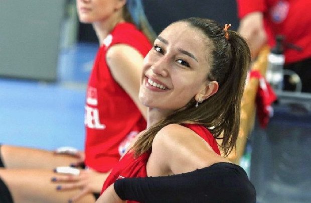 Hande Baladın'dan sürpriz aşk