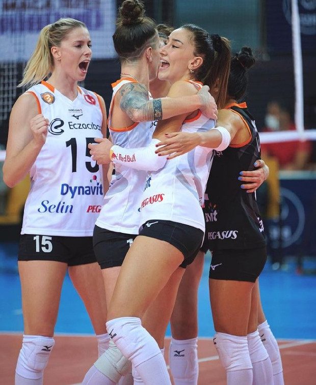 Hande Baladın'dan sürpriz aşk