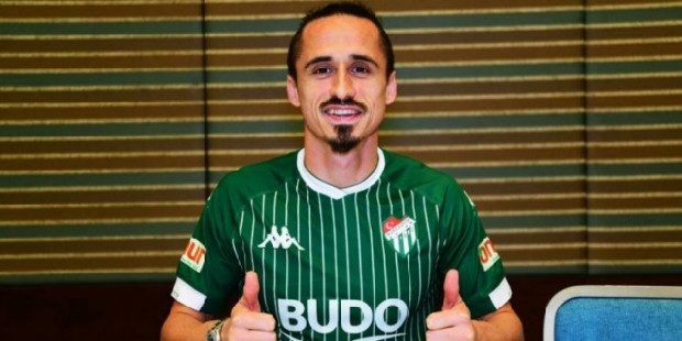 Hangi futbolcu hangi takıma gitti?