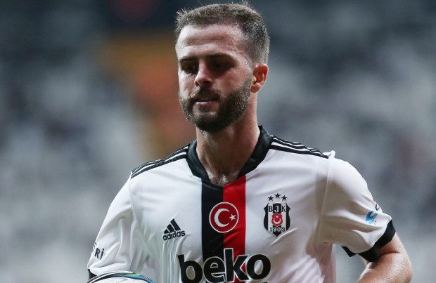 Ismael beklenen raporu Çebi'ye sundu!