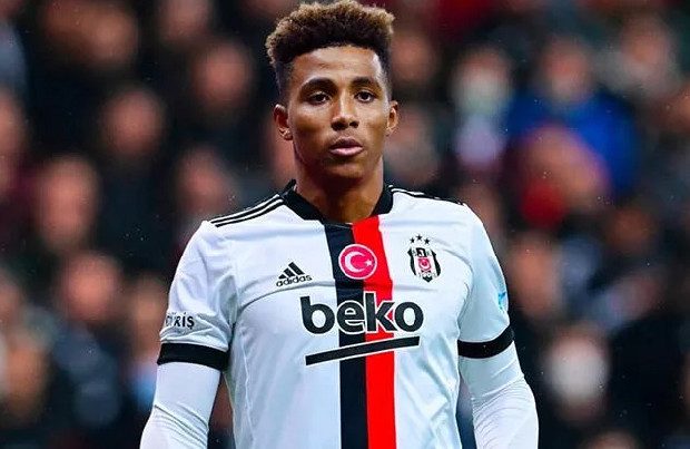 Ismael beklenen raporu Çebi'ye sundu!