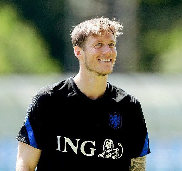 İşte Beşiktaş'ın transfer gözdesi Weghorst'ün bilinmeyenleri