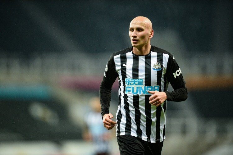 Jonjo Shelvey, Kartal olacak! 1 ay iyileşmeyi bekleyecek!