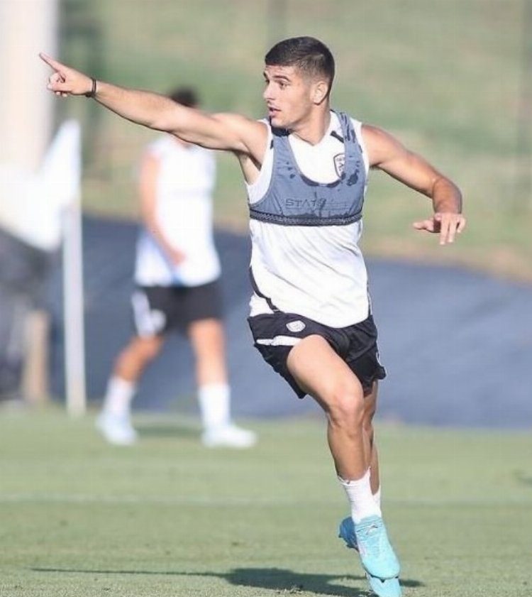 Koulierakis iddiası Fenerbahçe ile dalga geçirdi