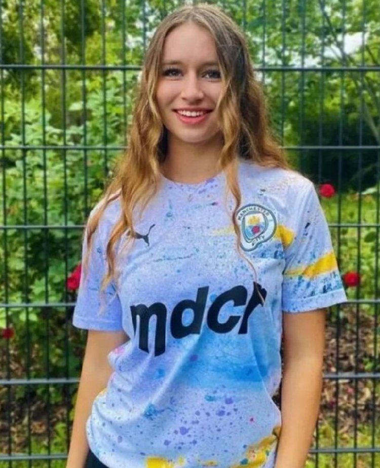 Lia Lewis Gribius'ten Fenerbahçe ve Galatasaray paylaşımı