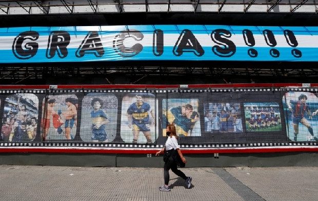 Maradona sevgisi duvarlara böyle yansımıştı