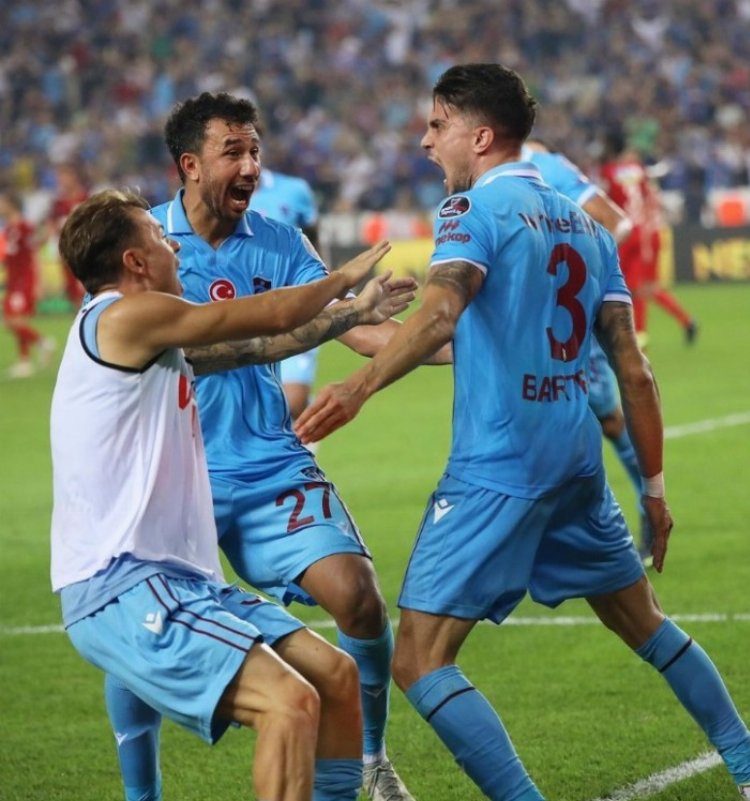 Marc Bartra, Trabzonspor’u öve öve bitiremedi