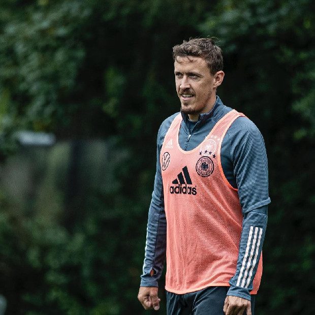 Max Kruse'den canlı yayında Kürtçe evlilik teklifi