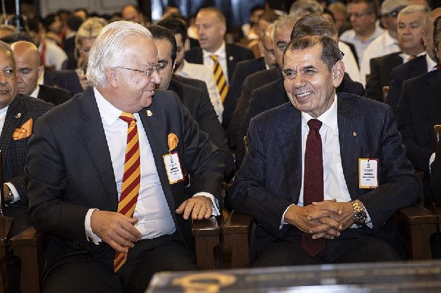 Okan Buruk’un ön libero ve forvetteki iki favorisi