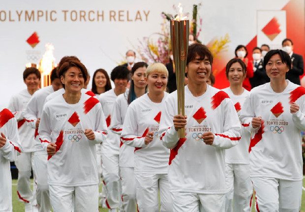 Olimpiyat meşalesi Fukushima'dan yola çıktı