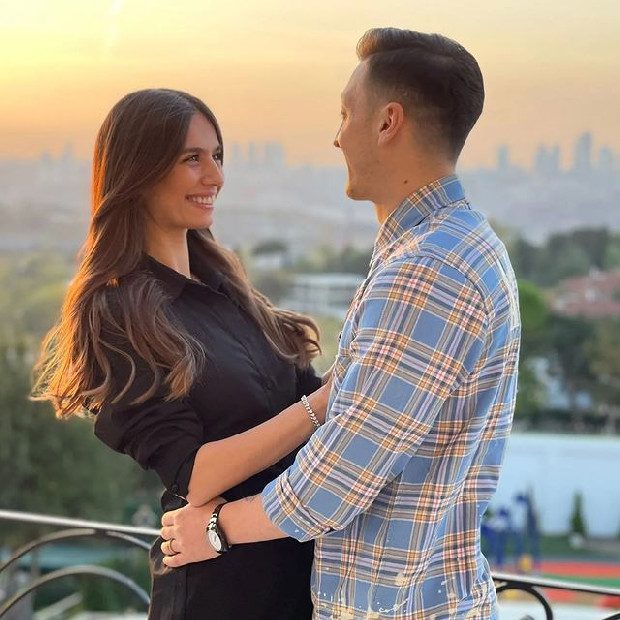 Özbek ile Elmas, Mesut Özil’in durumunu konuştu