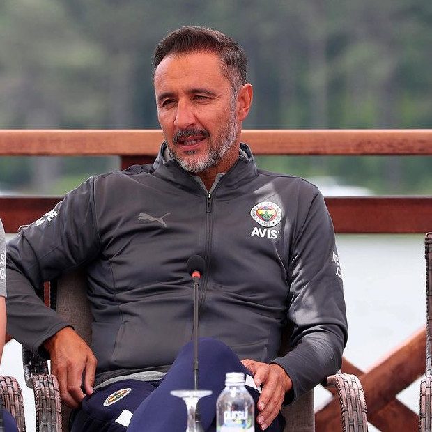 Pereira 3’üncü lige düştüğü sistemi Fenerbahçe’de uyguluyor