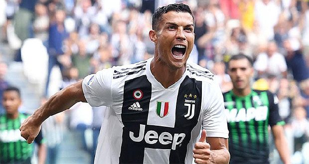 Ronaldo, tarihe geçti