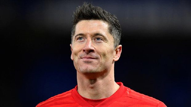 Ronaldo, tarihe geçti