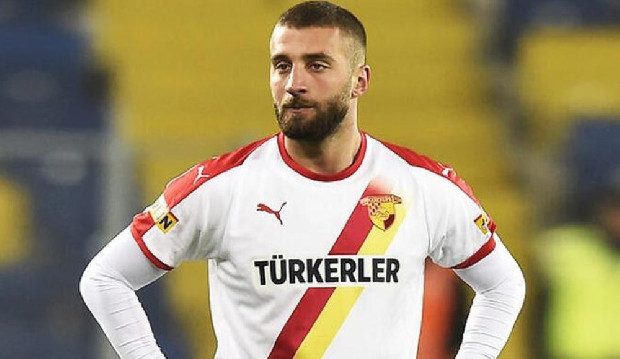 Salih Uçan’ın yerine Juninho Bacuna…