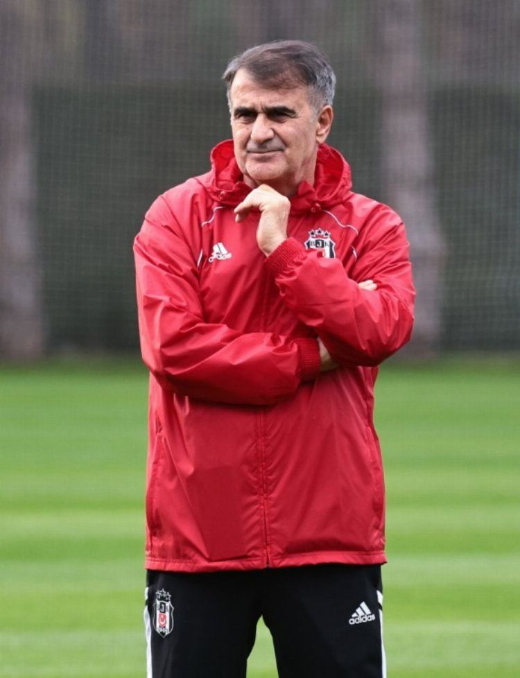 Şenol Güneş: Bu takımın transfere ihtiyacı var