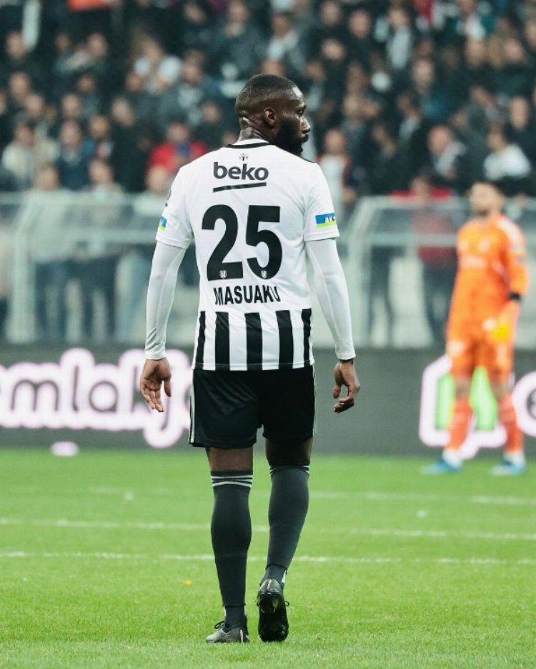 Şenol Güneş ilk maçtan fırçayı bastı! 6 madde