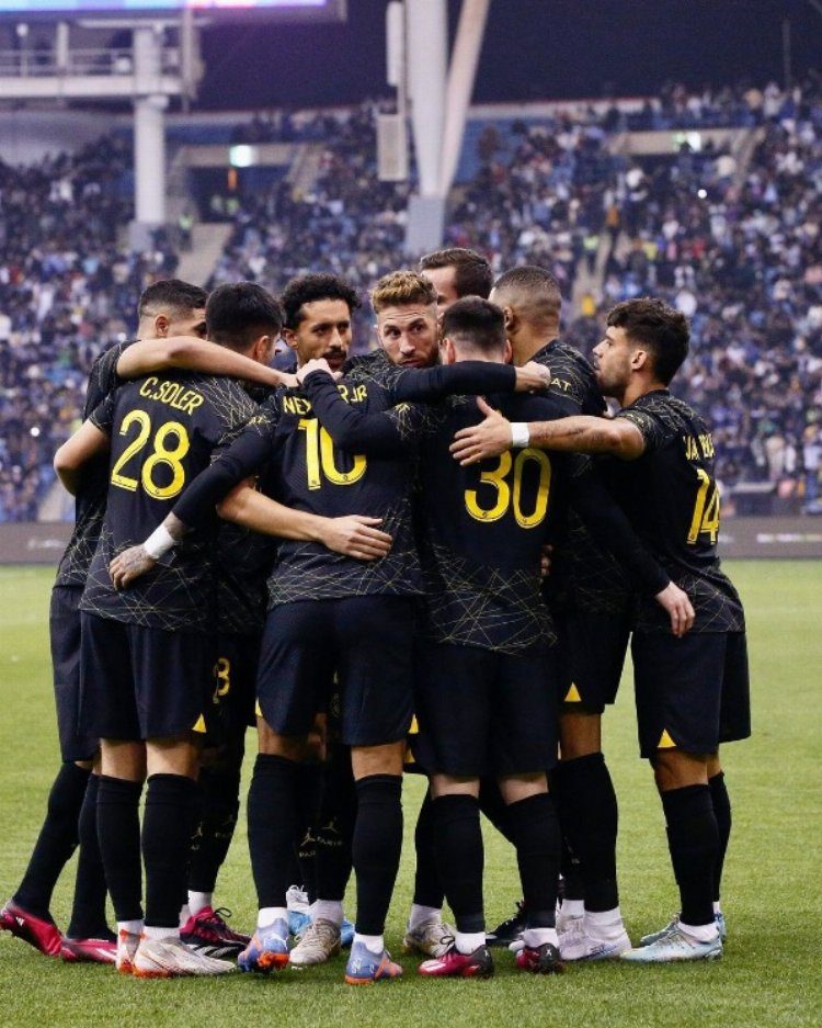 Sürpriz teklif! Fenerbahçe, Ronaldo’ya gidiyor