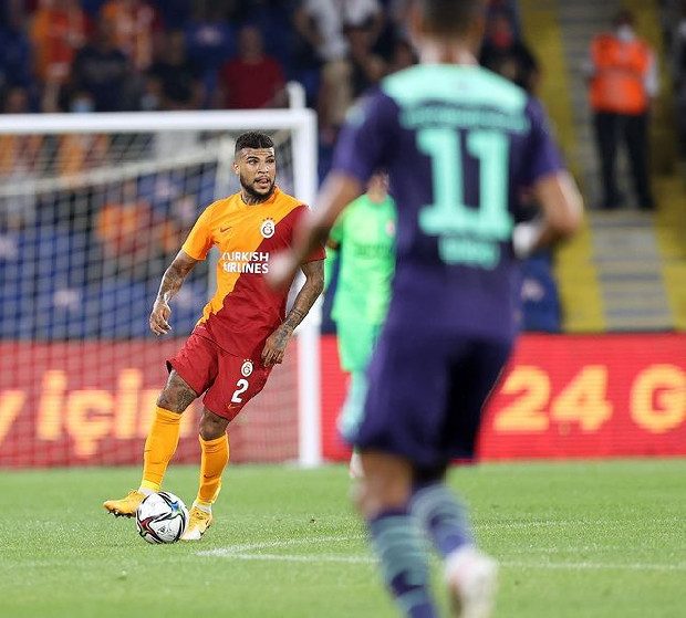 Terim 3 ismin kellesini aldı! 2’si de sırada