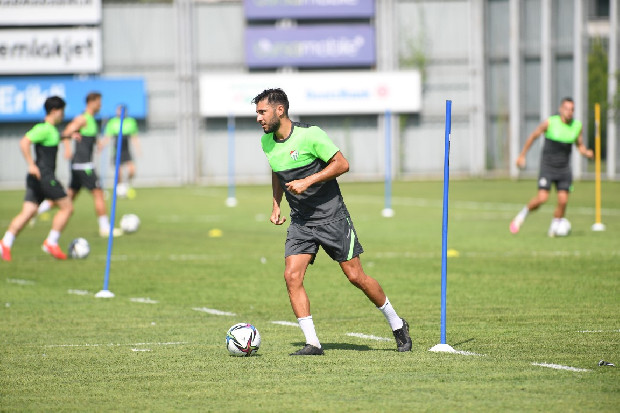 Bursaspor’da yeni sezon hazırlıkları sürüyor
