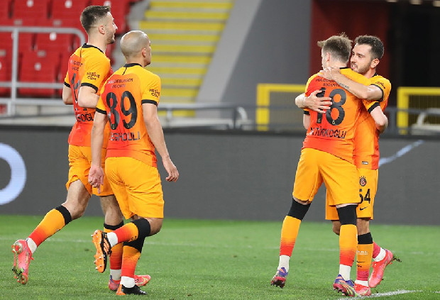 Galatasaray'da sezon sonu sözleşmesi biten futbolcular