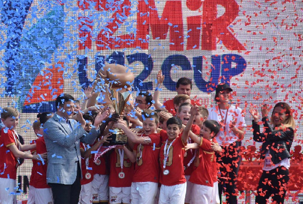 İzmir'de mini Şampiyonlar Ligi