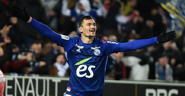 Sır gibi saklanan 1.97’lik golcü için ilk temas Baki’den 