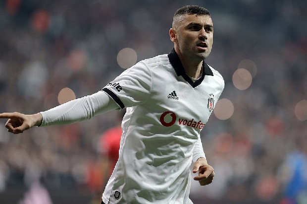 Son dakika transfer haberi | Burak Yılmaz, Lille'in son 25 yılına damga vuracak