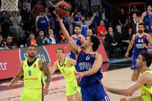 THY Euroleague: Anadolu Efes - Barcelona Lassa maçının ardında kalanlar