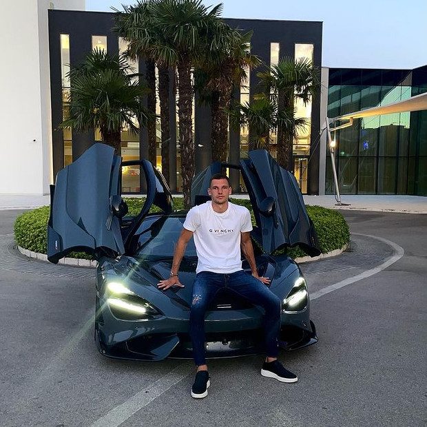 Trabzonspor’a sol bek yağmuru devam ediyor