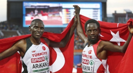 10 Bin Metre Yarışlarında 1 Altın, 1 Gümüş Madalya!