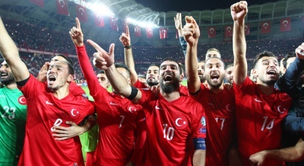 A Milli Takım Yerini Korudu!