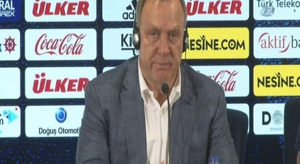 Advocaat: ‘İki Transfere Daha Ihtiyacımız Var’!