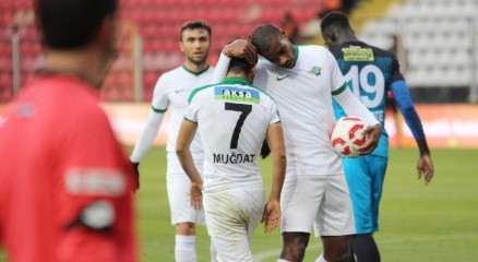 Akhisar Belediyespor, Bursaspor Ile Berabere Kaldı!