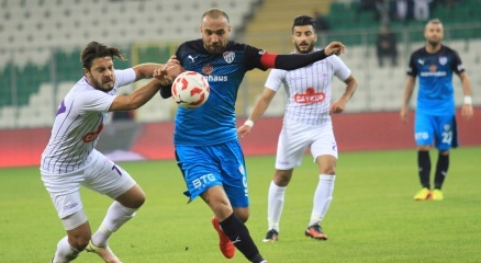 Bursaspor, Türkiye Kupası’nda Yomraspor’u Farklı Geçti!