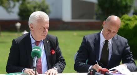 Bursaspor Yeni Teknik Direktörünü Açıkladı