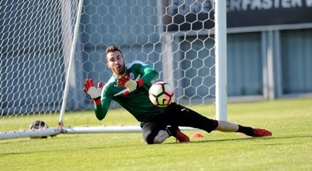 Bursasporda Galatasaray Mesaisi Sürüyor