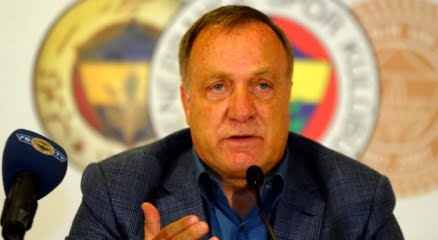 Dick Advocaat, Van Persieyi Milli Takıma Almadı