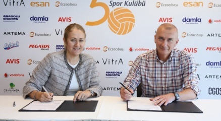 Eczacıbaşı Vitra’ya şampiyon Hoca!