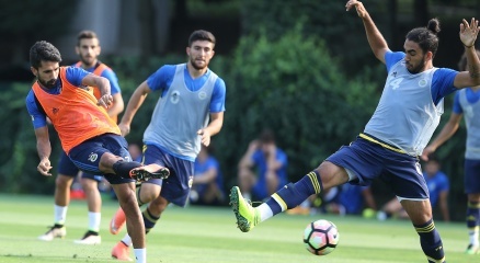 Fenerbahçe 11 Eksikle çalıştı!