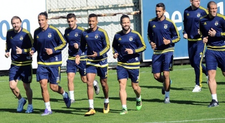 Fenerbahçe, Lokomotiv Moskova maçının hazırlıklarına başladı!
