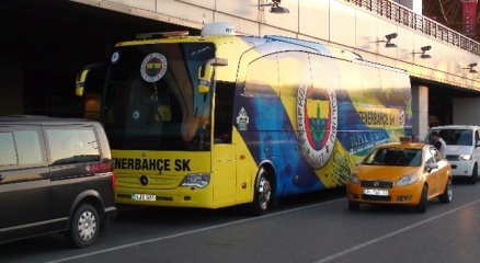 Fenerbahçe’ye buruk karşılama!