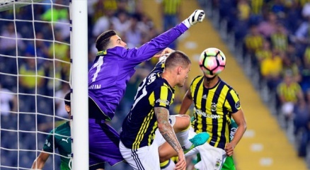 Harun Tekin Avrupa’da Zirvede!