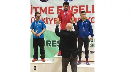 Kızılcahamamlı Güreşçi Türkiye Şampiyonu Oldu!