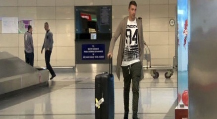 Muslera’ya Valiz Esareti!