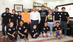 Saruhanlı’da Badminton Takımı Kuruldu!