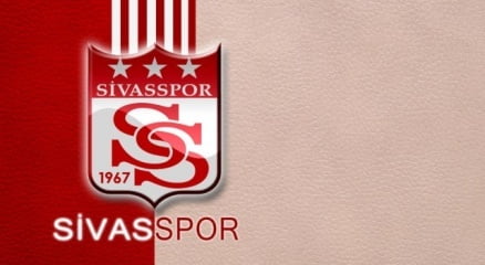 Sivassporda 4 Futbolcuyla Yollar Ayrıldı